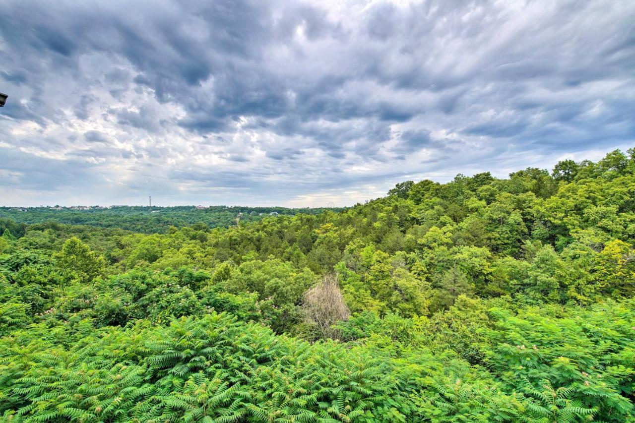 Cozy Branson Condo With Balcony And Mountain Views Exterior photo